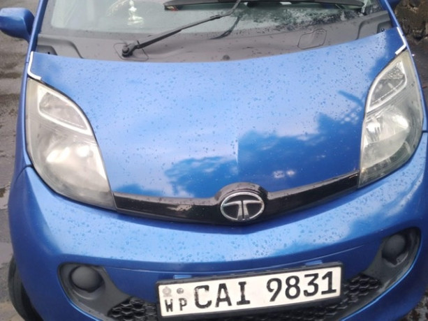 tata-nano-2015-big-0