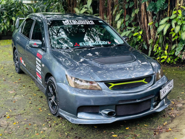 mitsubishi-lancer-cs1-glx-2005-big-1