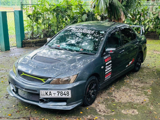 mitsubishi-lancer-cs1-glx-2005-big-0
