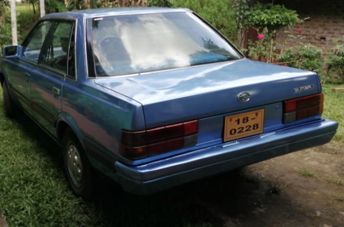 subaru-leone-1991-big-2