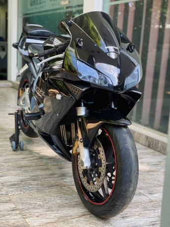 honda-cbr-600-registered-big-2