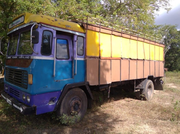 ashok-leyland-lorry-big-1