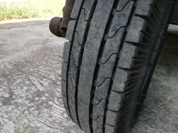 bajaj-4-stroke-threewheel-big-4