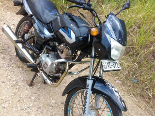 bajaj-ct100-2012