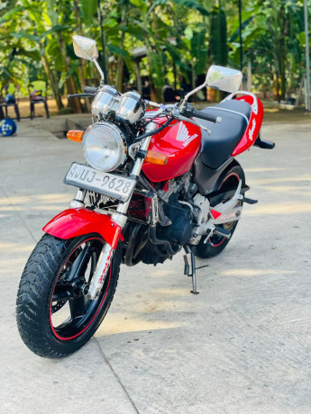 honda-hornet-ch115-2008-big-1
