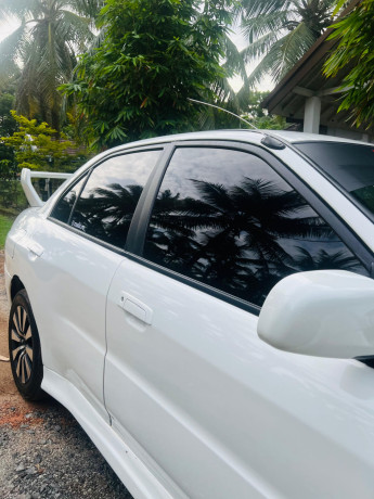 mitsubishi-lancer-ck1-big-2