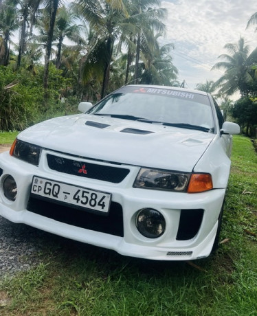 mitsubishi-lancer-ck1-big-1