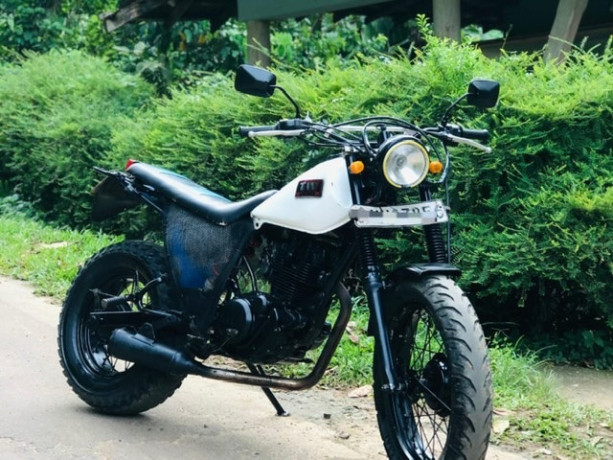 yamaha-tw-200-unregistered-big-0