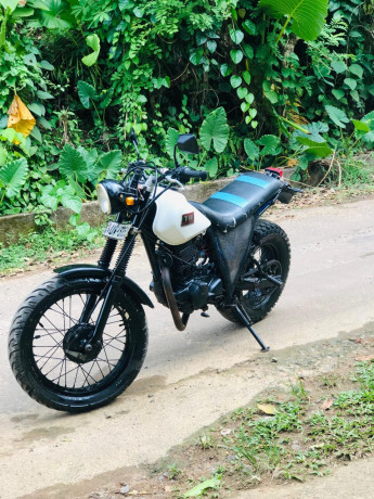 yamaha-tw-200-unregistered-big-4