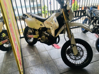 suzuki-drz-400sm-unregistered