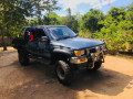 toyota-hilux-ln106-small-1