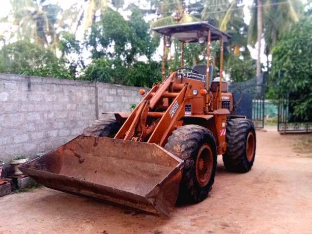 isuzu-furukawa-fl60a-wheel-loader-big-1