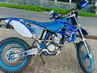 yamaha-wr250f-2005