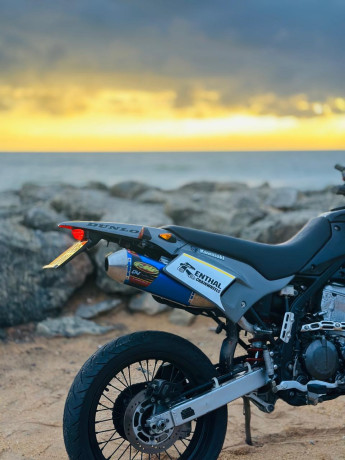 kawasaki-d-tracker-250-2024-big-3
