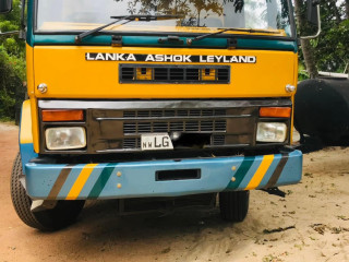 ashok-leyland-cargo-tipper-2009