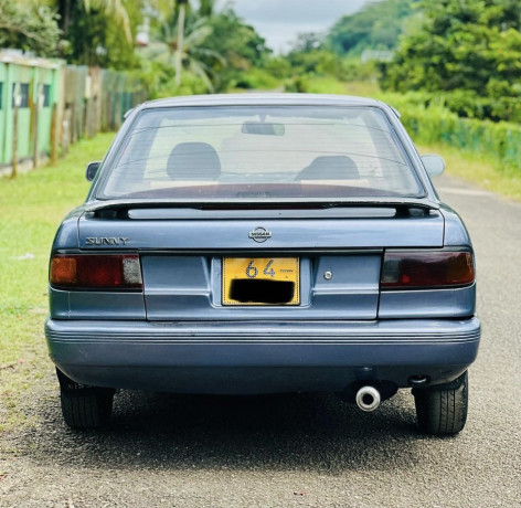 nissan-sunny-big-1