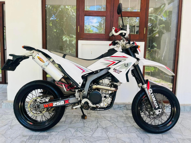 yamaha-wrx-250-2015-big-0