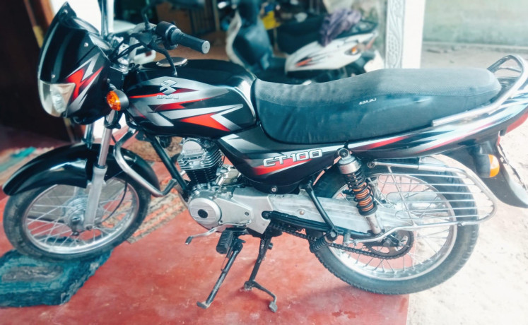 bajaj-ct100-2005-big-0