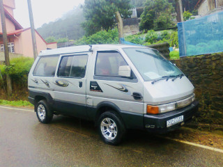 nissan-diesel-van