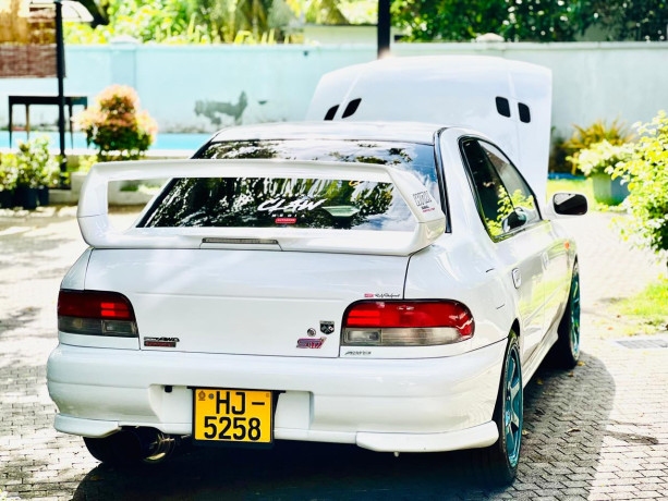 subaru-impreza-sti6-conversation-big-2
