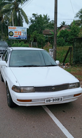 toyota-corona-at170-big-1