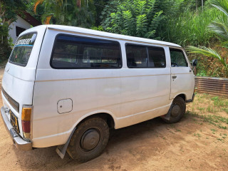 mitsubishi-delica