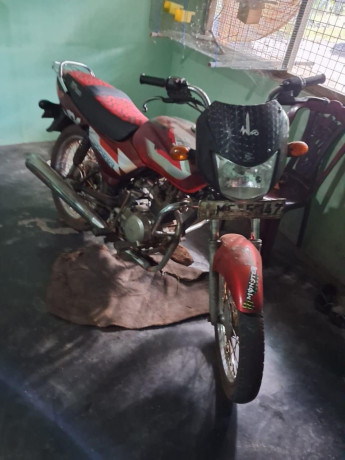 bajaj-ct100-2006-big-0