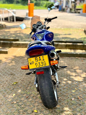 honda-hornet-ch115-2013-big-2