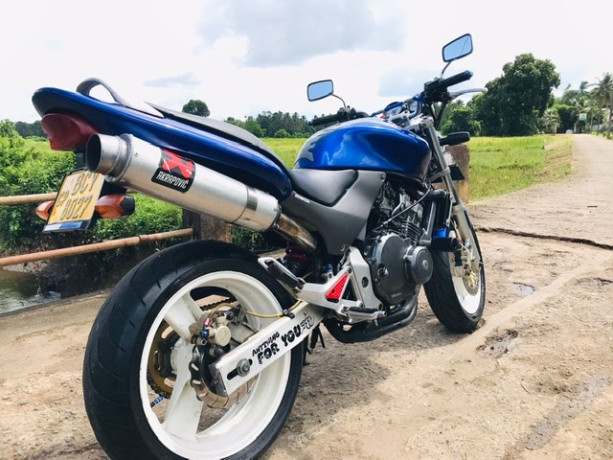 honda-hornet-ch115-2015-big-1