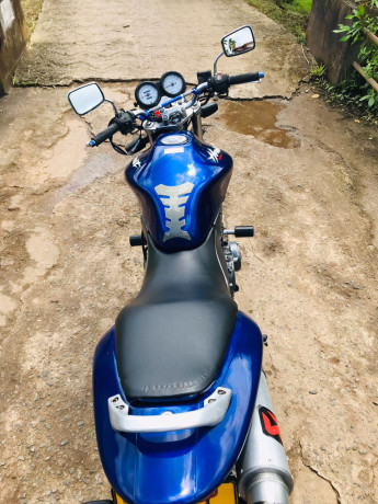 honda-hornet-ch115-2015-big-3