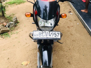 bajaj-ct100-2015