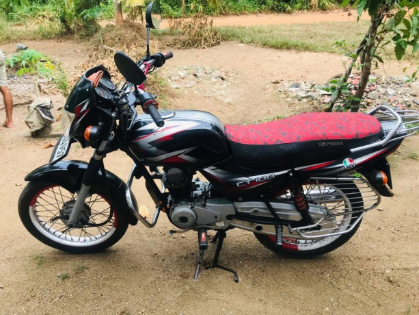 bajaj-ct100-2015-big-2