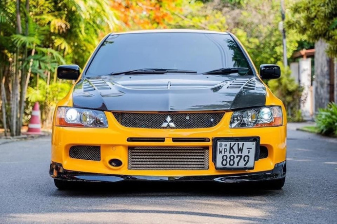 mitsubishi-evo-9-2013-big-1