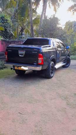 toyota-hilux-2007-big-2