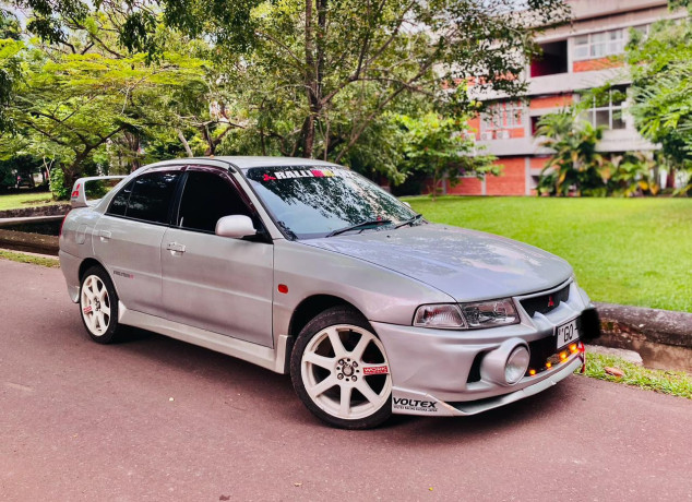 mitsubishi-lancer-ck2-efi-big-0