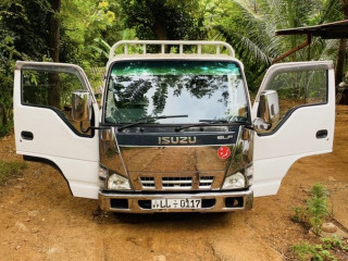 isuzu-elf-2006