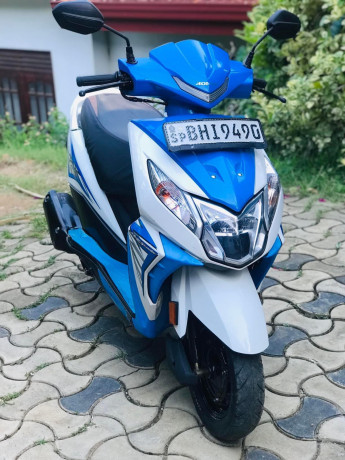 honda-dio-2019-big-1