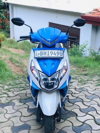 honda-dio-2019-big-0