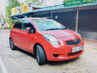 toyota-vitz-2010