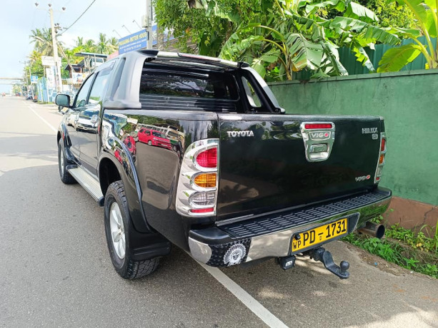 toyota-hilux-double-cab-big-2