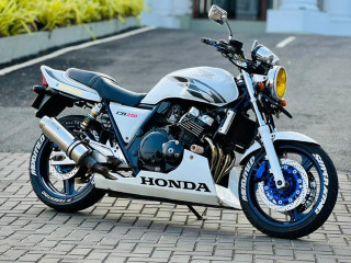 honda-cb400-registered