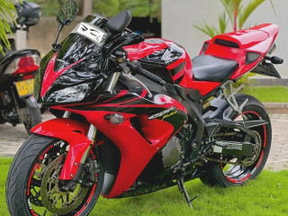 honda-cbr-1000-registered