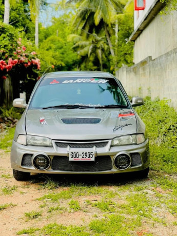 mitsubishi-lancer-ck1-big-1