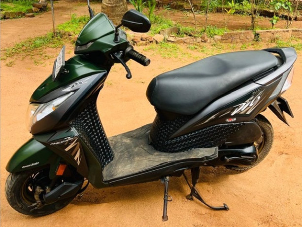 honda-dio-2018-big-0