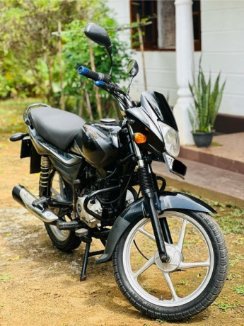 bajaj-platina-100es-2017-big-1
