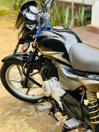 bajaj-platina-100es-2017-big-4