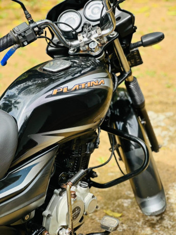 bajaj-platina-100es-2017-big-3