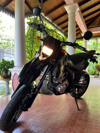 yamaha-wrx-250-2015-big-1