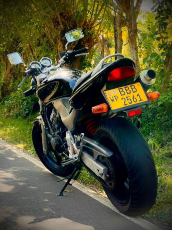 honda-hornet-ch115-2014-big-1