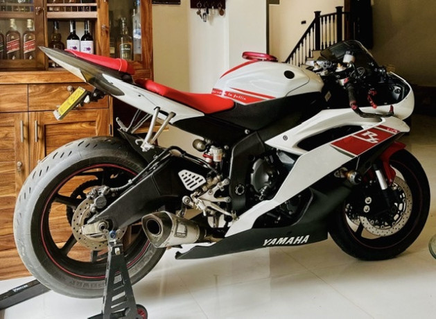 yamaha-r6-2013-original-registered-big-2